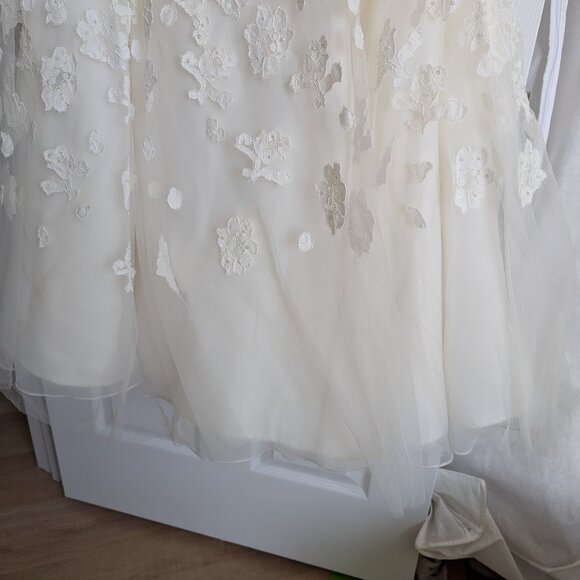 Oleg Cassini for David's Bridal Cap Sleeve Tea-Length Wedding Dress - Picture 13 of 14